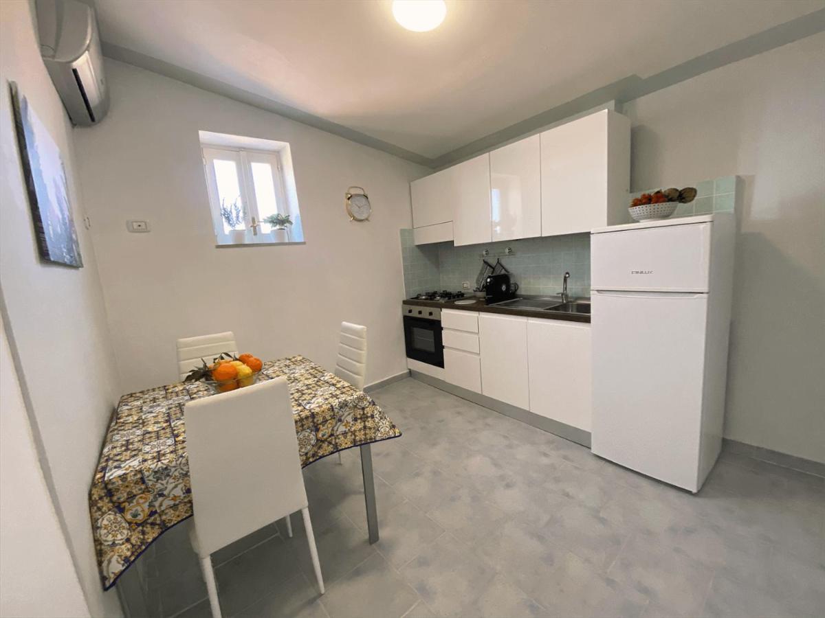 Rocksea Apartments Attic Floor Cefalù Buitenkant foto